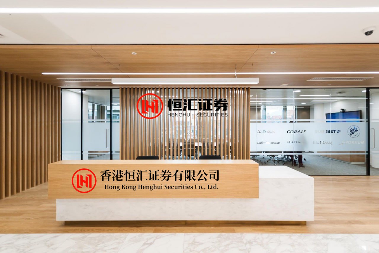 股利网 外媒：中国歼-35将搭载4枚鹰击-15超音速导弹，5马赫的“航母杀手”